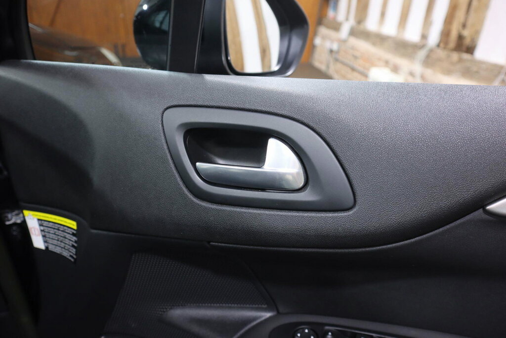 Citroen C4 1.6 Hdi Vtr Blue #16