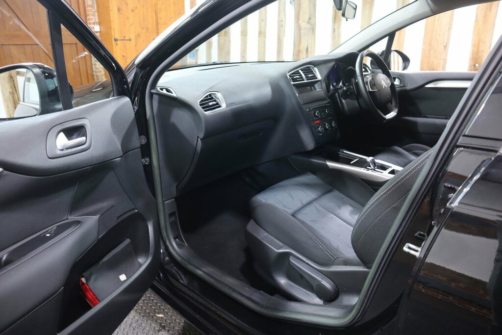 Citroen C4 1.6 Hdi Vtr Blue #26