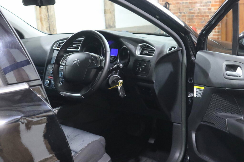 Citroen C4 1.6 Hdi Vtr Blue #9