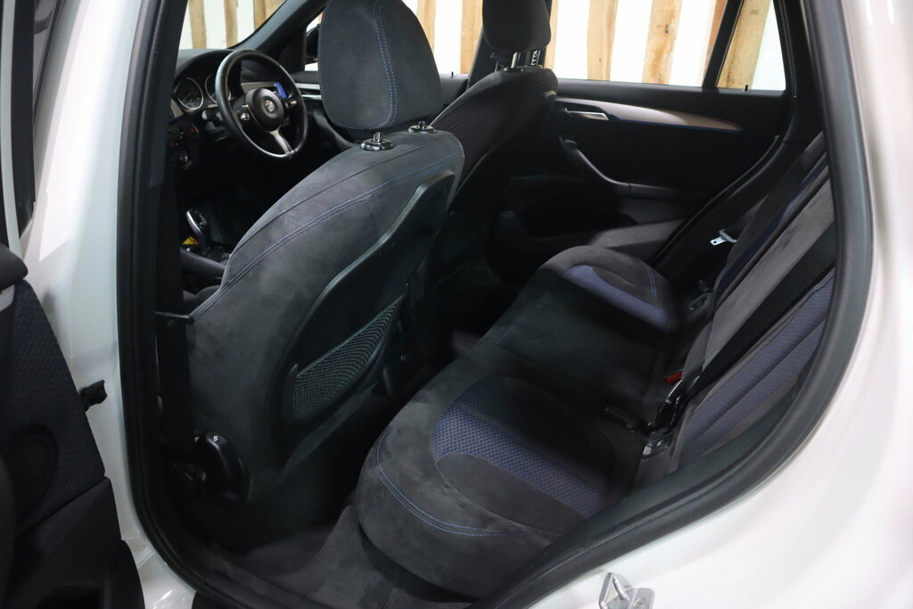 BMW X1 Grey #37