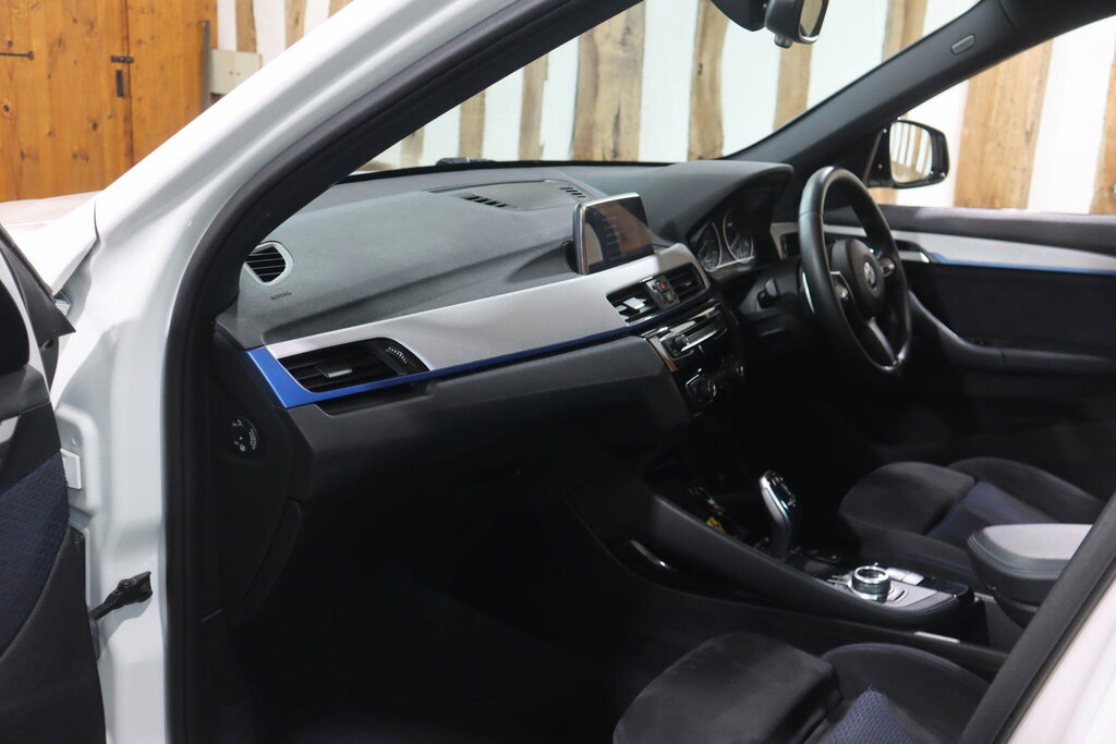 BMW X1 Grey #31