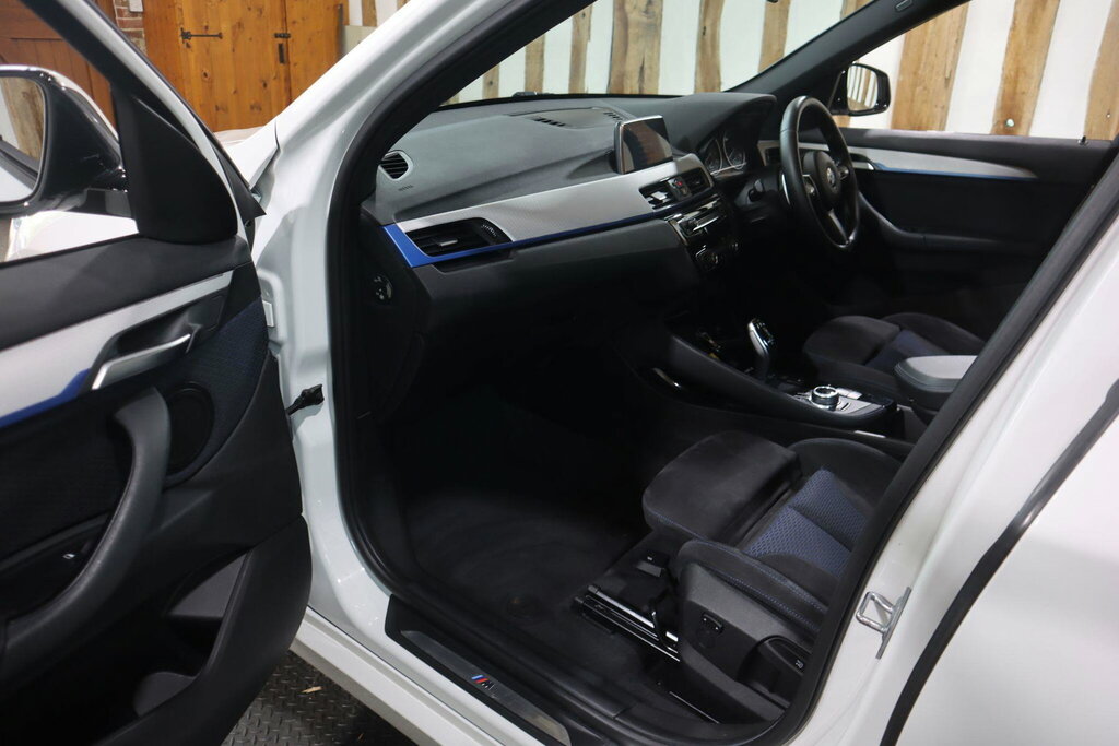 BMW X1 Grey #30