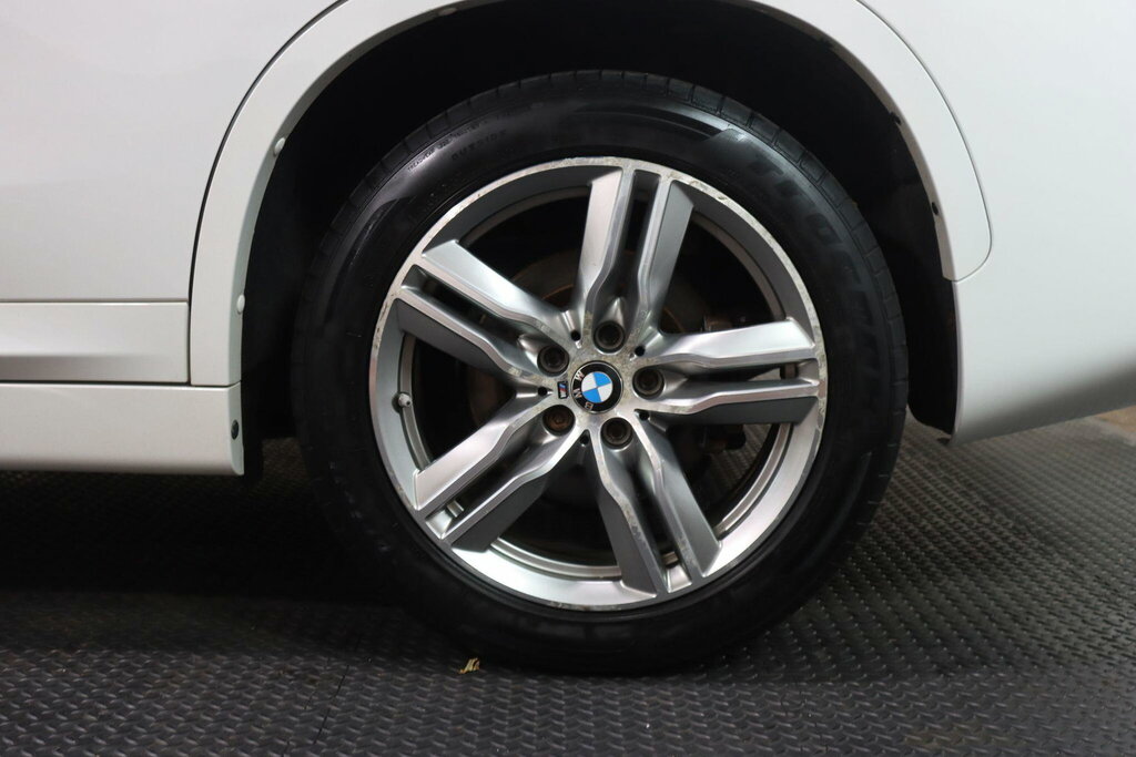 BMW X1 Grey #45
