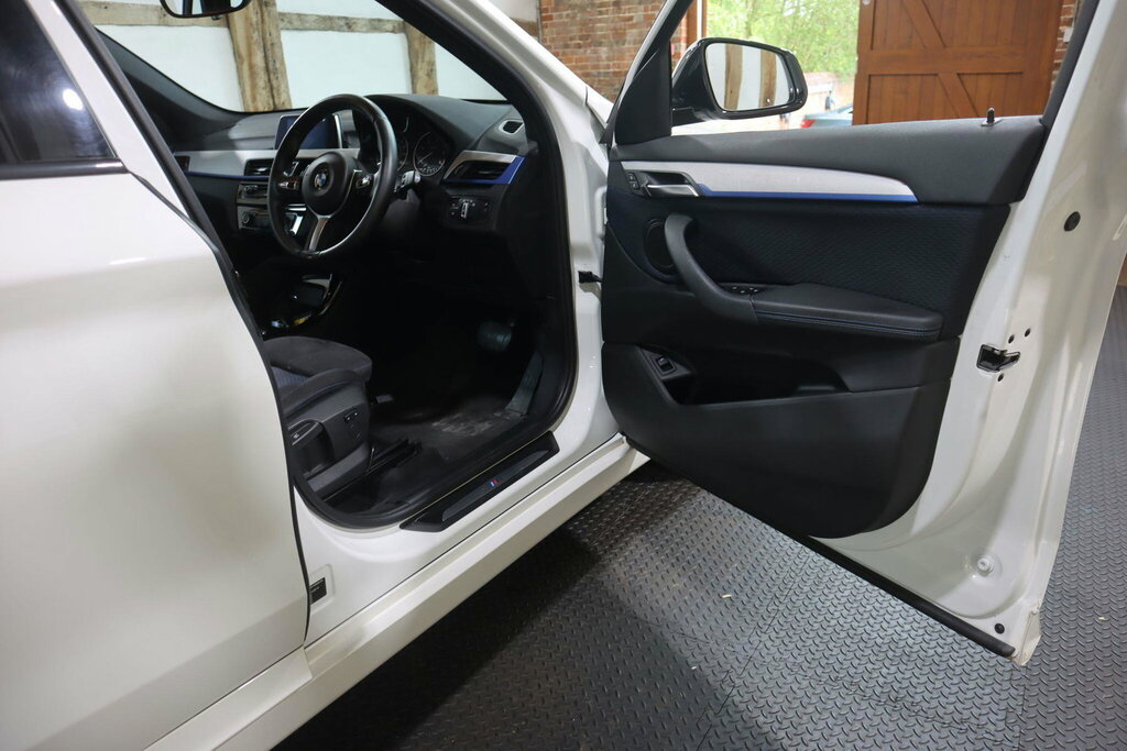 BMW X1 Grey #8