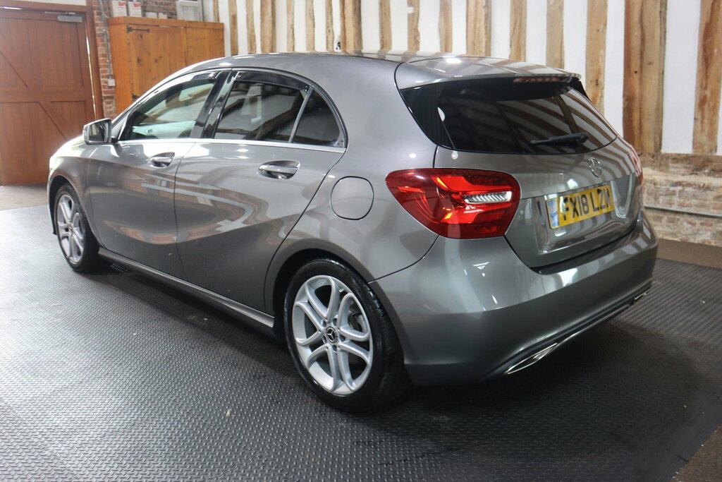 Mercedes-Benz A Class 1.5 A180d Sport Edition Euro 6 S S Grey #4