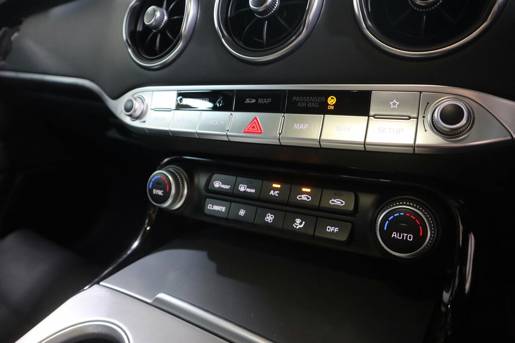 Kia Stinger 3.3 T-gdi Gt S Red #23