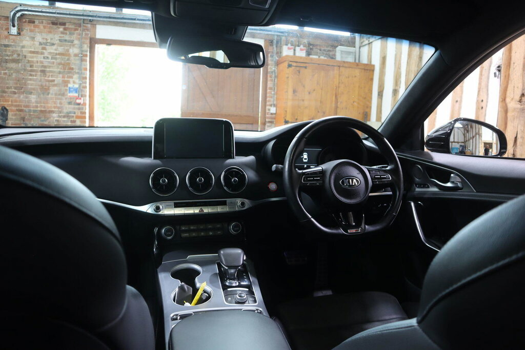 Kia Stinger 3.3 T-gdi Gt S Red #48