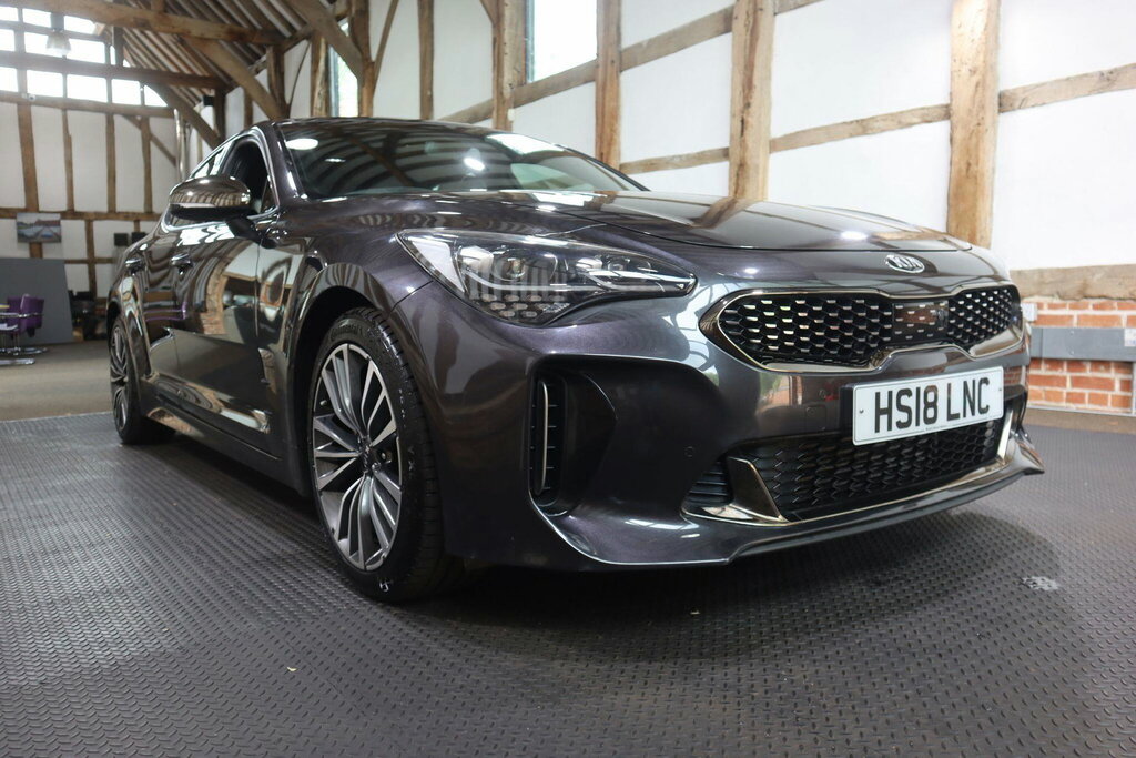 Kia Stinger 3.3 T-gdi Gt S Red #57