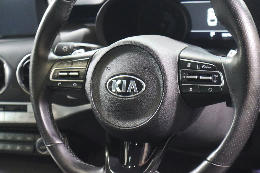 Kia Stinger 3.3 T-gdi Gt S Red #16