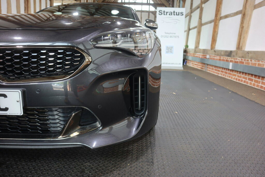 Kia Stinger 3.3 T-gdi Gt S Red #76
