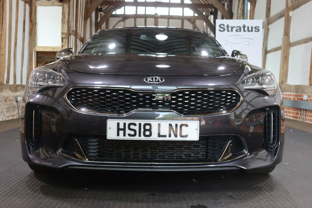 Kia Stinger 3.3 T-gdi Gt S Red #56