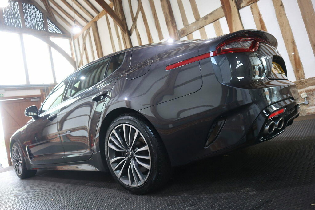 Kia Stinger 3.3 T-gdi Gt S Red #69