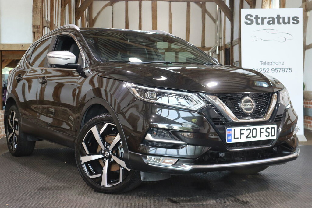 Nissan Qashqai 1.3 Dig-t Tekna Euro 6 S S Black
