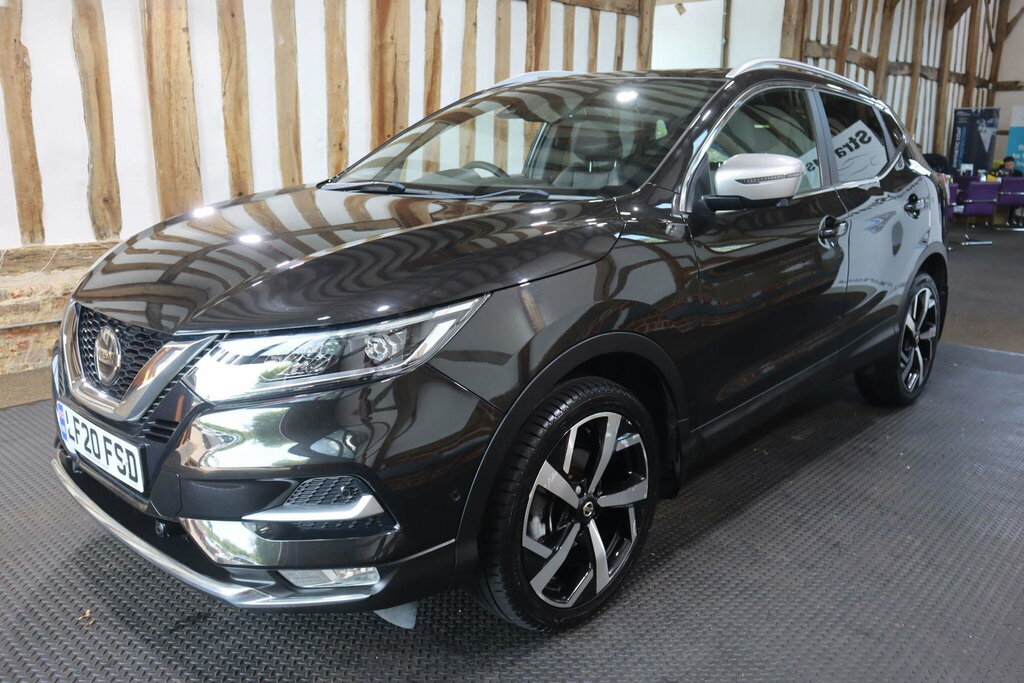Nissan Qashqai 1.3 Dig-t Tekna Euro 6 S S Black #3