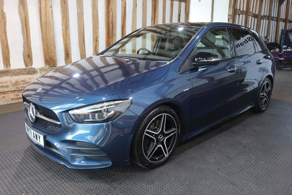 Mercedes-Benz B Class 2.0 B220d Amg Line Edition Premium Plus 8G-dct E Blue #3