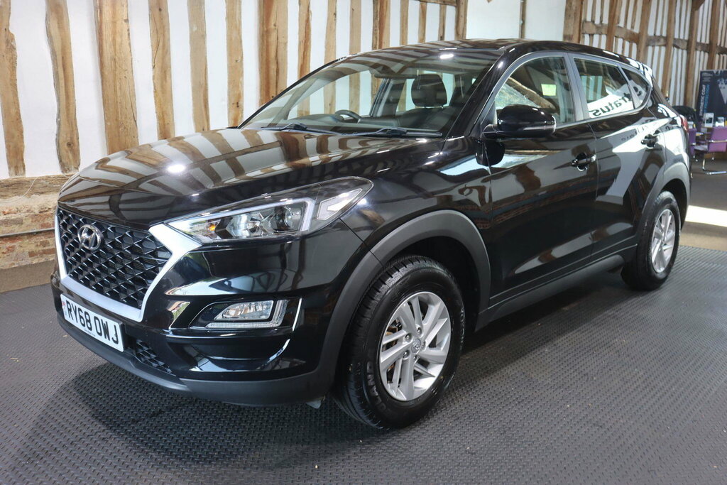 Hyundai Tucson 1.6 Gdi S Connect Euro 6 S S Black #3