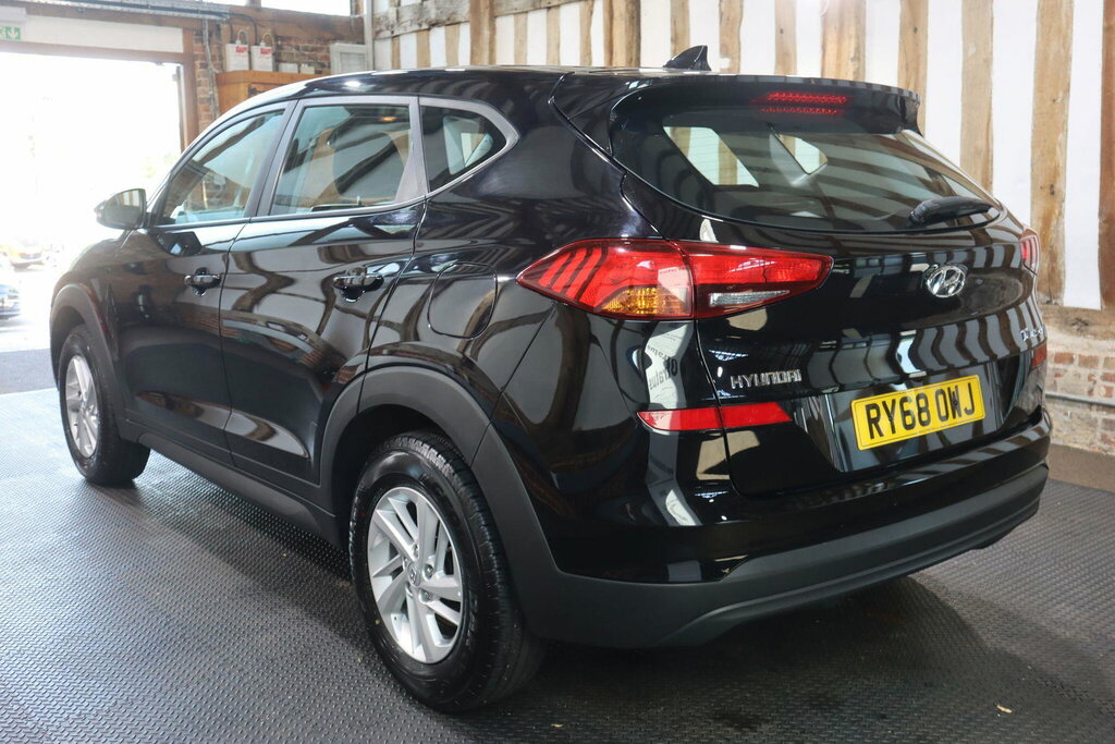 Hyundai Tucson 1.6 Gdi S Connect Euro 6 S S Black #4