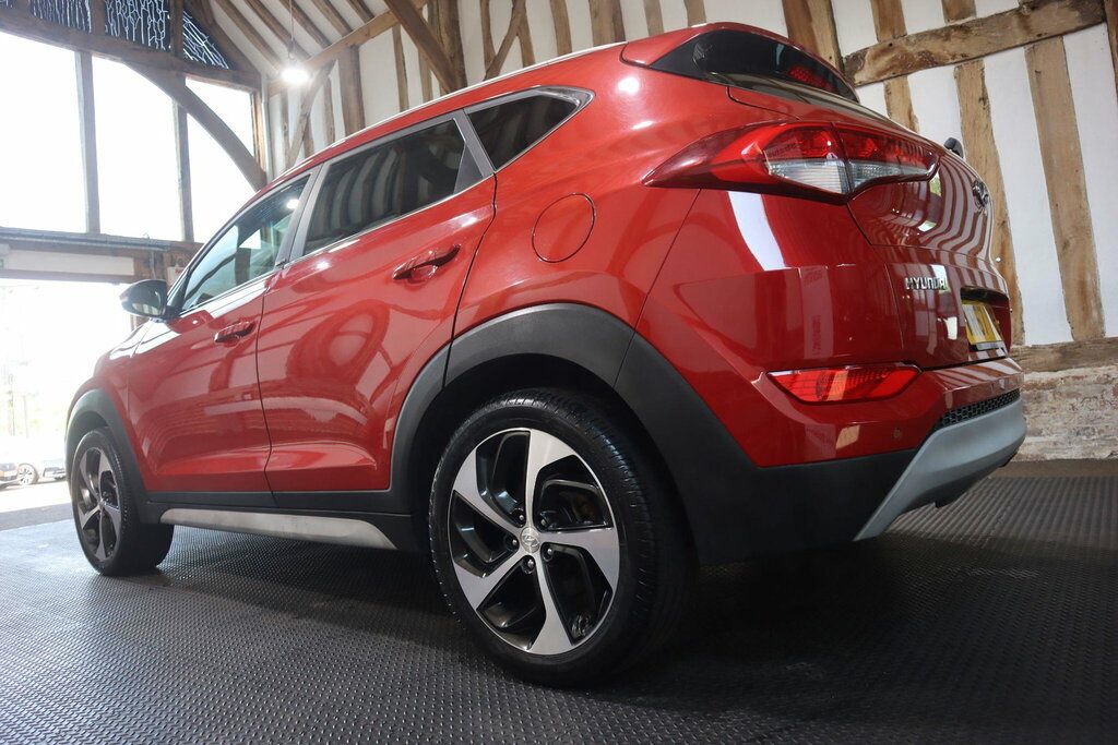 Hyundai Tucson  Beige #62
