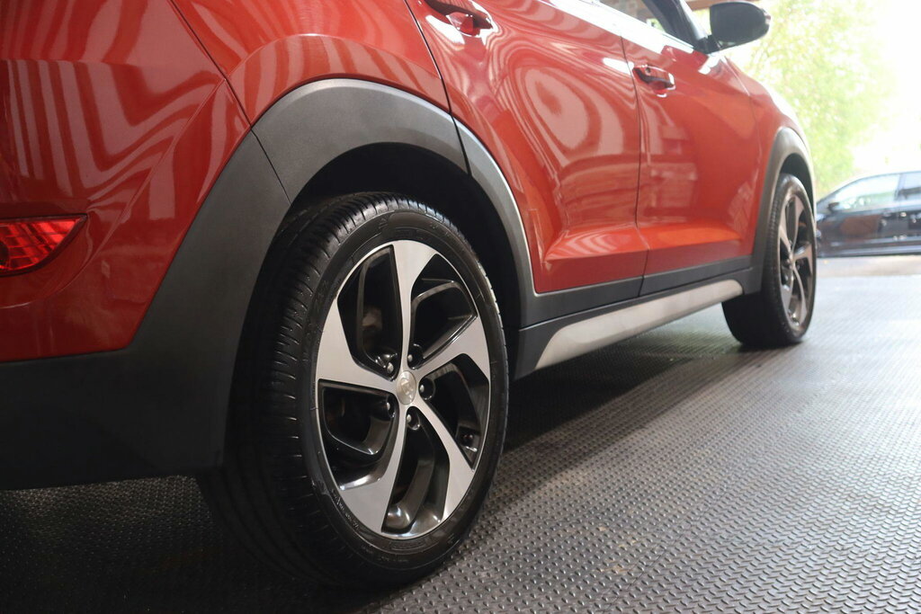 Hyundai Tucson  Beige #58