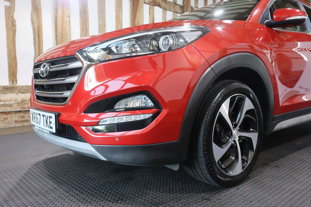 Hyundai Tucson  Beige #67