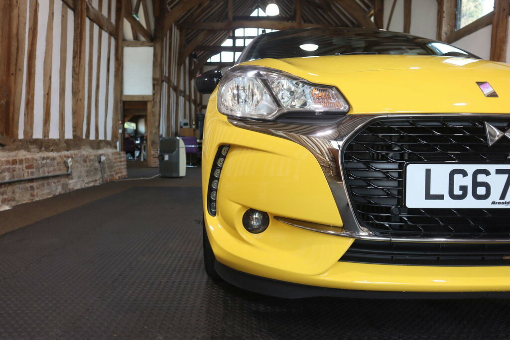 DS DS 3 1.6 Bluehdi Prestige Ss 118 Bhp Silver #53