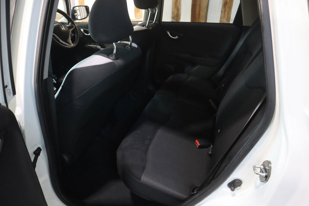 Honda Jazz 1.4 I Vtec Es Plus Hatchback White #32