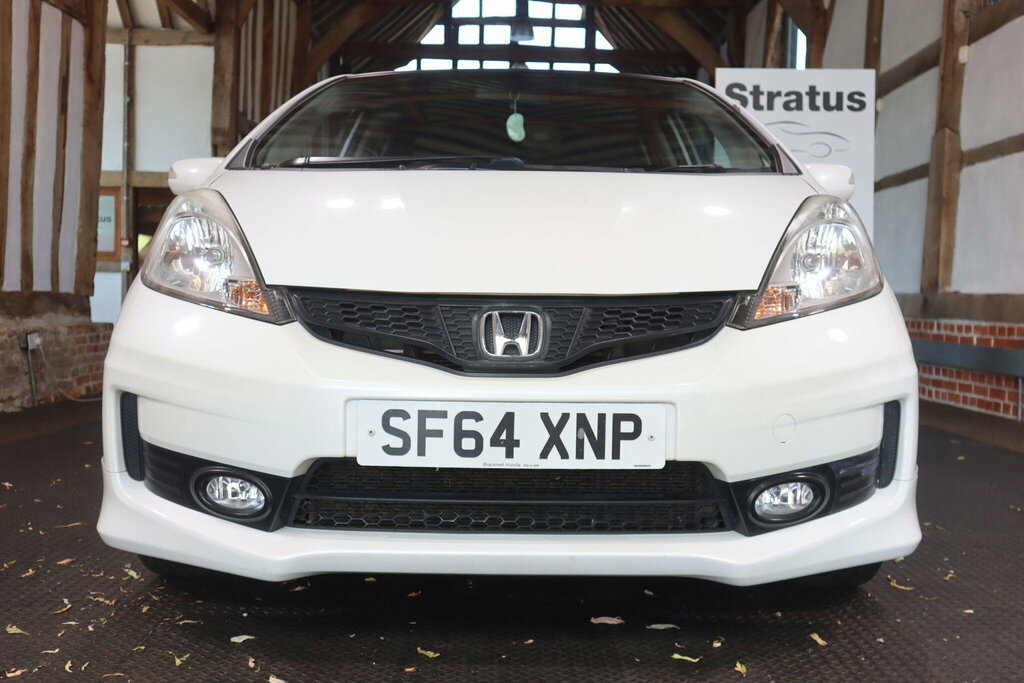Honda Jazz 1.4 I Vtec Es Plus Hatchback White #42