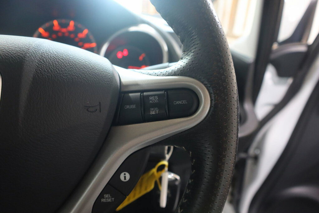 Honda Jazz 1.4 I Vtec Es Plus Hatchback White #20