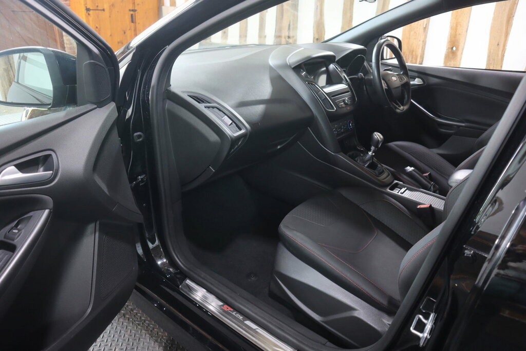 Ford Focus St-3 2.0 With Heated, Leather Recaro Seats Blue #31