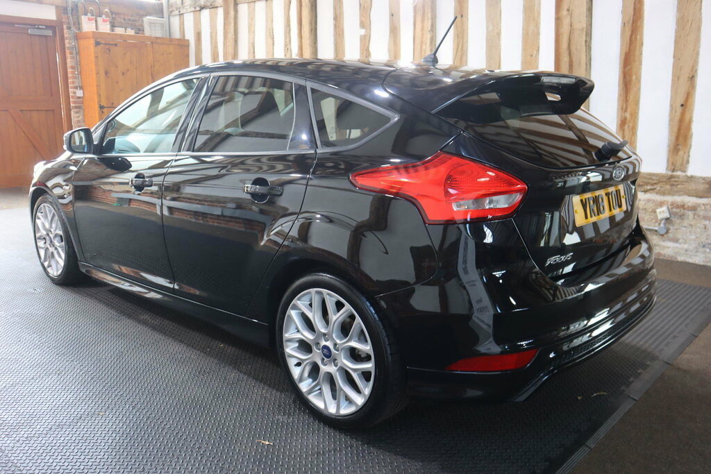 Ford Focus 1.0T Ecoboost St-line Euro 6 S S Black #4