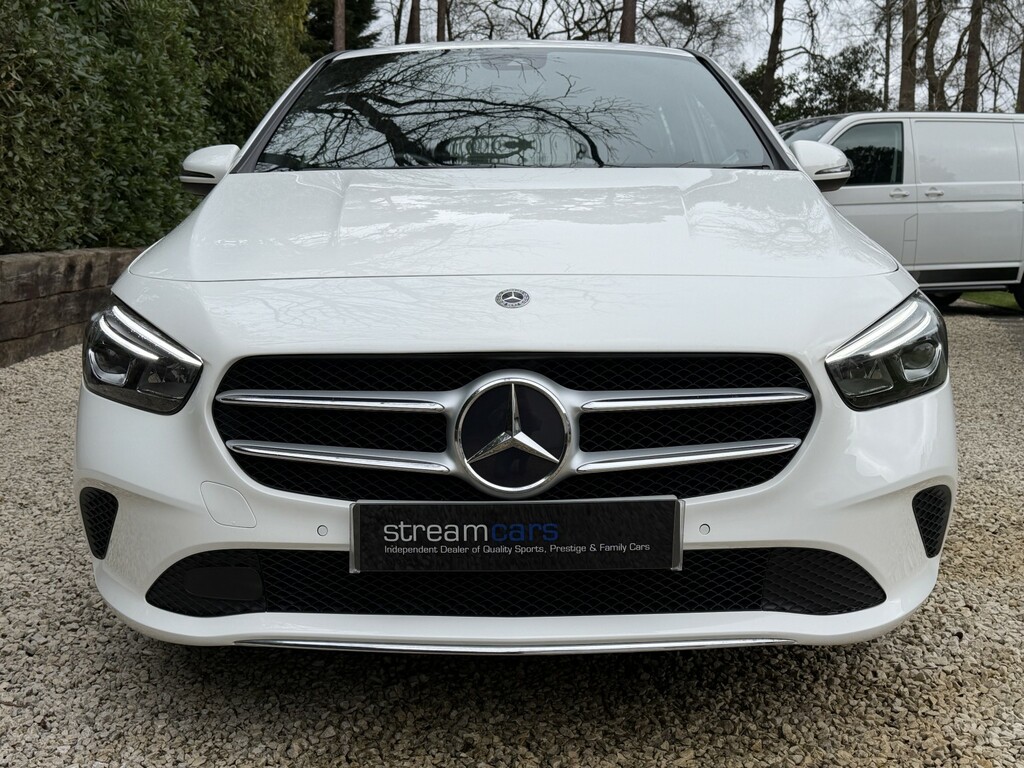Mercedes-Benz B Class 2.0 B200d Sport White #3