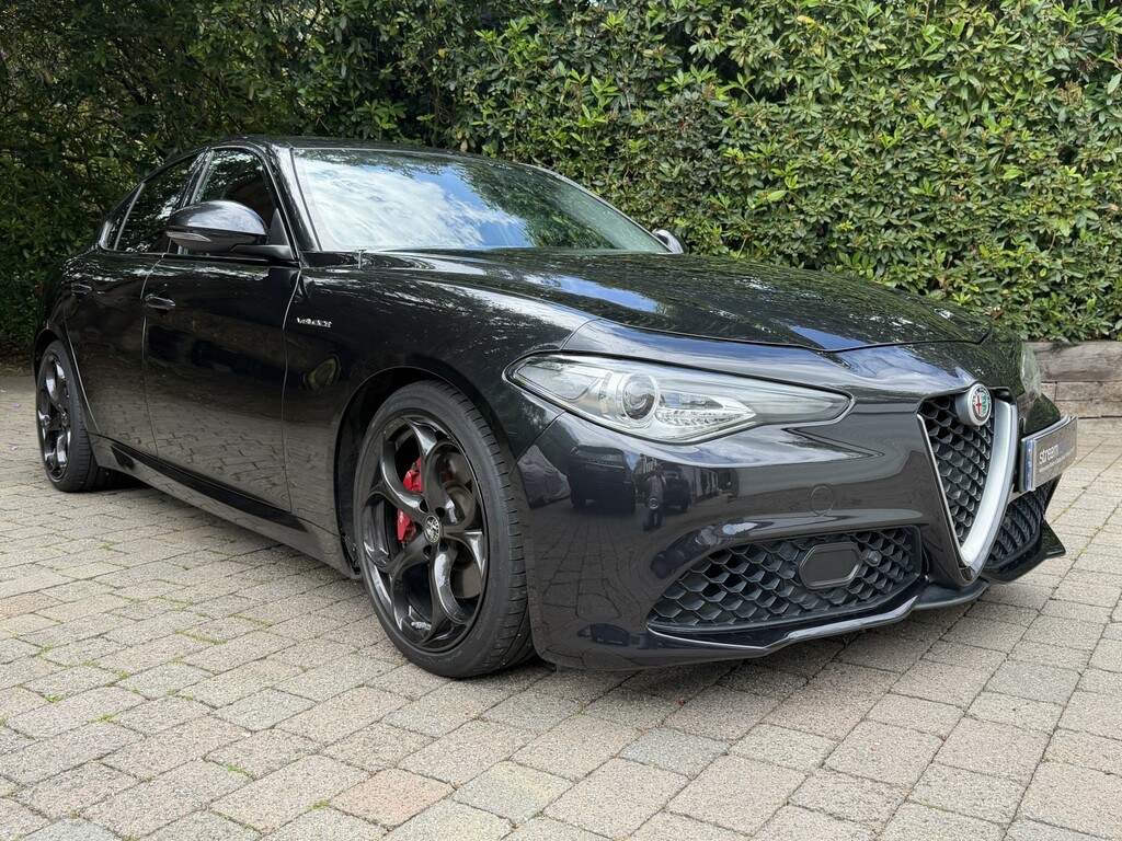 Alfa Romeo Giulia 2.0 Giulia E6b 2.0 Turbo 280Hp Veloce Black