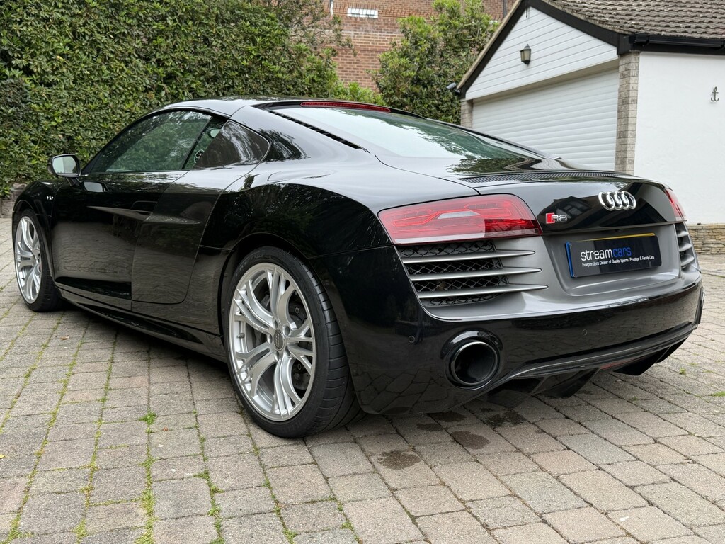 Audi R8 4.2 Fsi V8 Quattro S Tronic Black #32