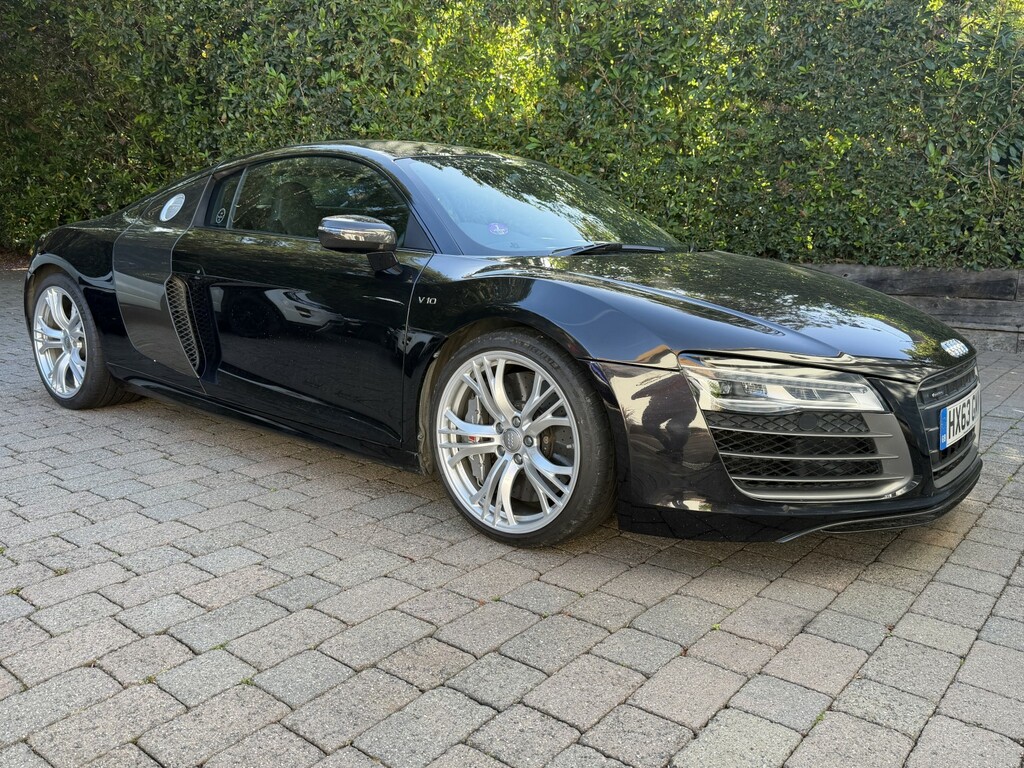 Audi R8 5.2 Fsi V10 Plus Black