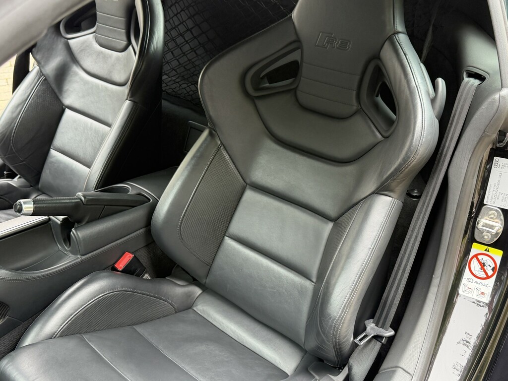 Audi R8 4.2 Fsi V8 Quattro S Tronic Black #54