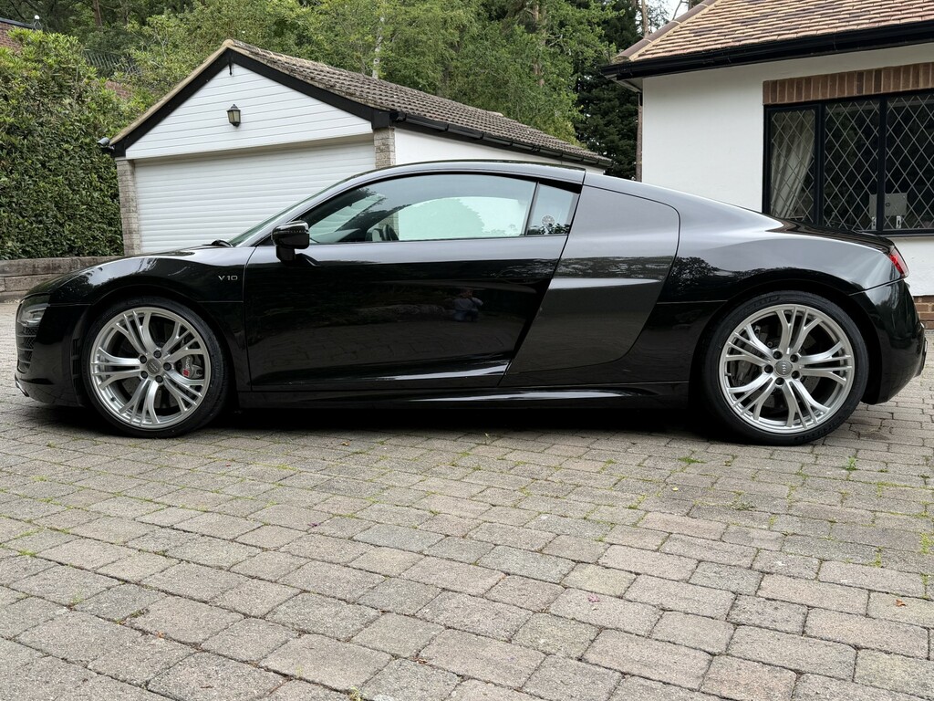 Audi R8 4.2 Fsi V8 Quattro S Tronic Black #31