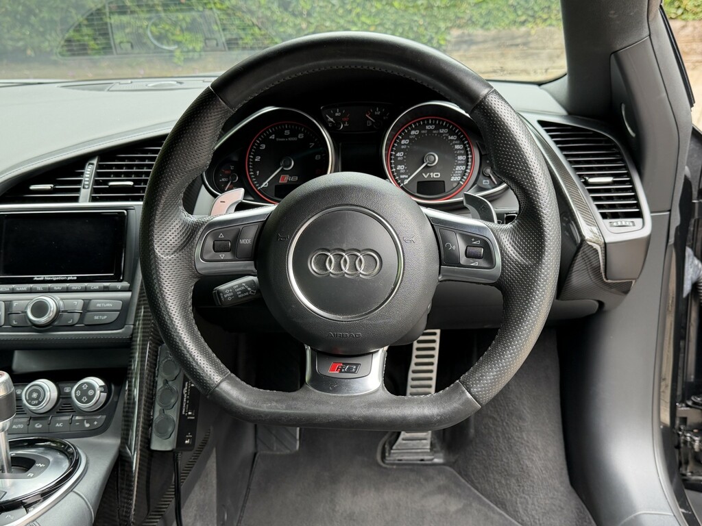 Audi R8 4.2 Fsi V8 Quattro S Tronic Black #50
