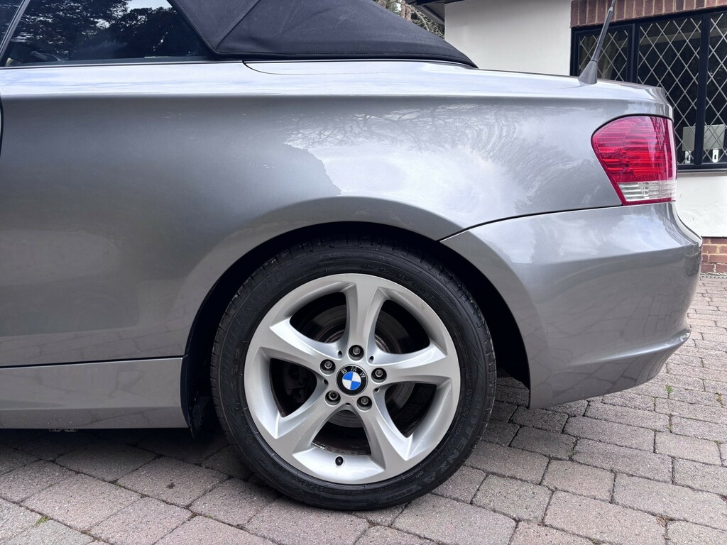 BMW 1 Series 2.0 123D M Sport 202 Bhp Black #11