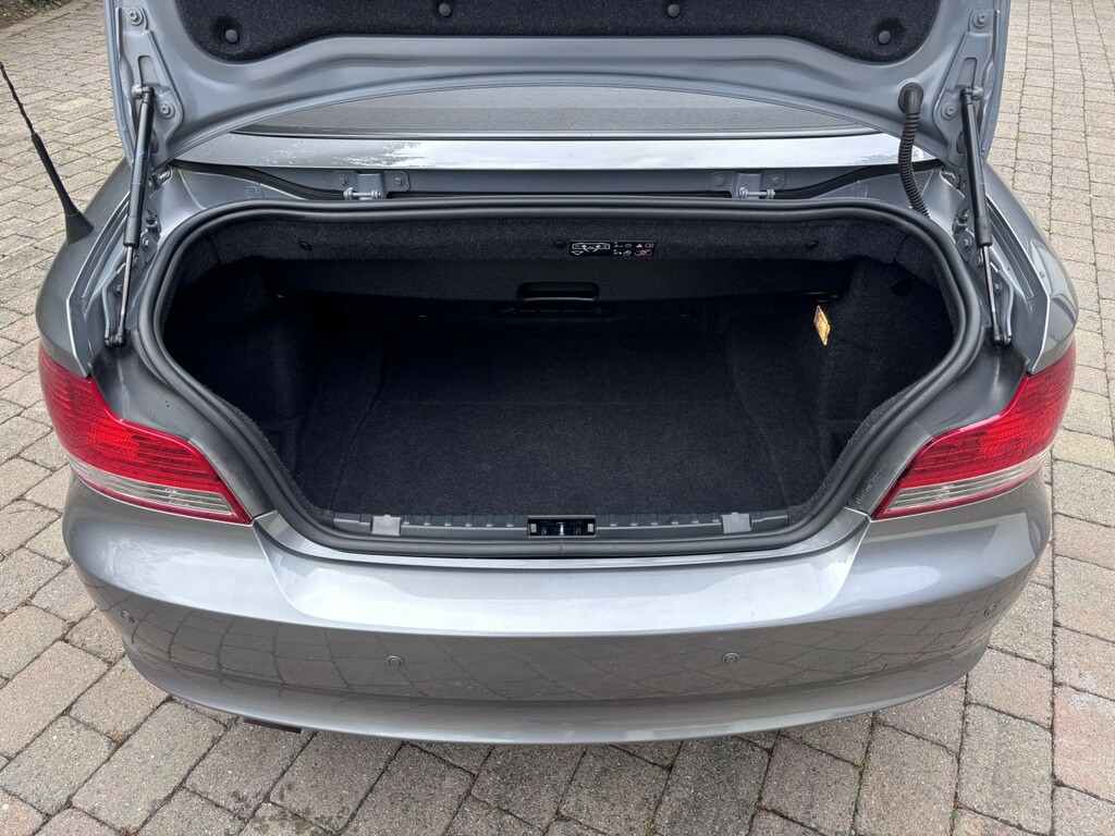 BMW 1 Series 2.0 123D M Sport 202 Bhp Black #22