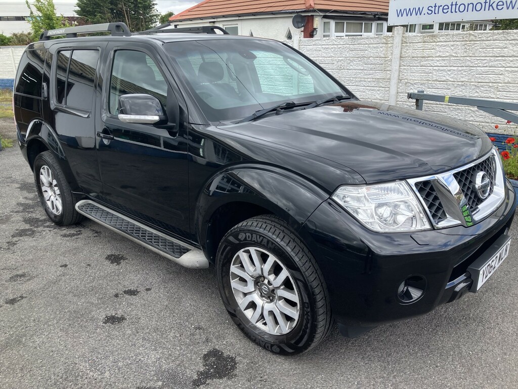 Nissan Pathfinder Grey Grey #25