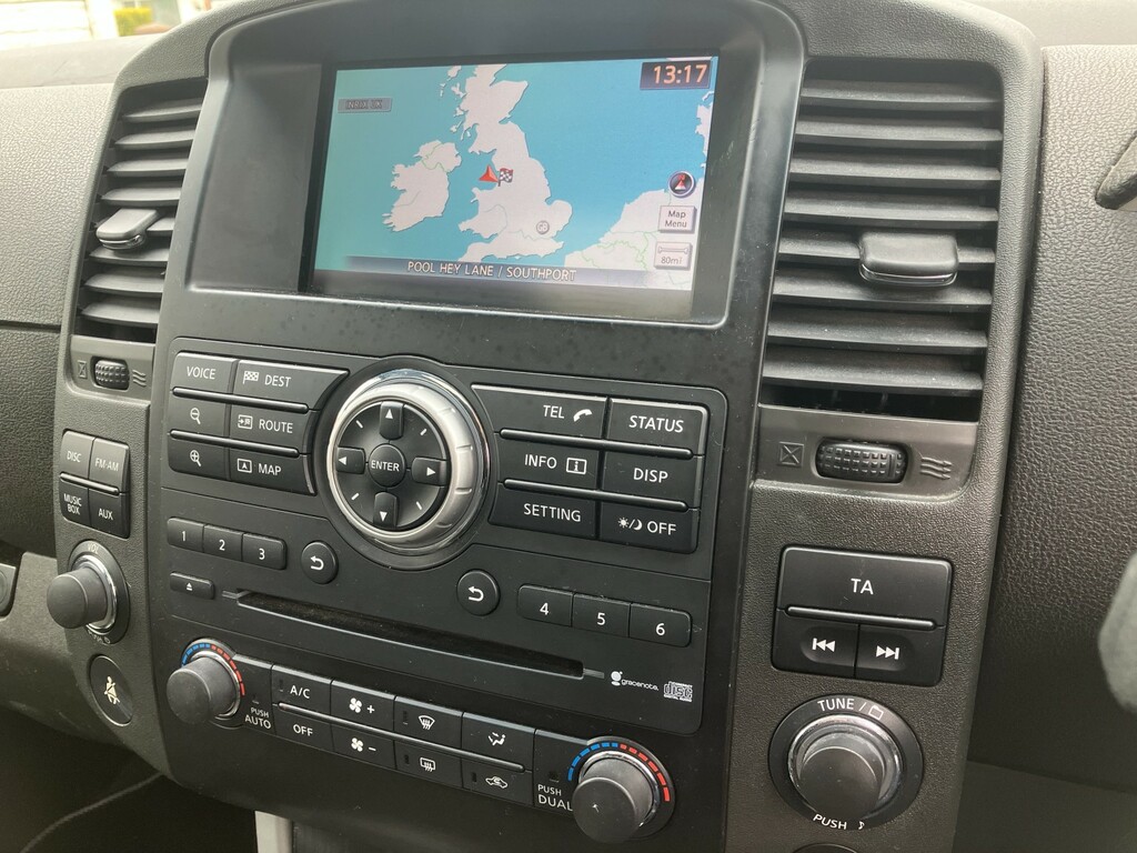 Nissan Pathfinder Grey Grey #32