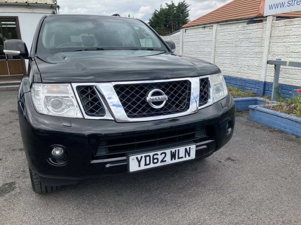 Nissan Pathfinder Grey Grey #6