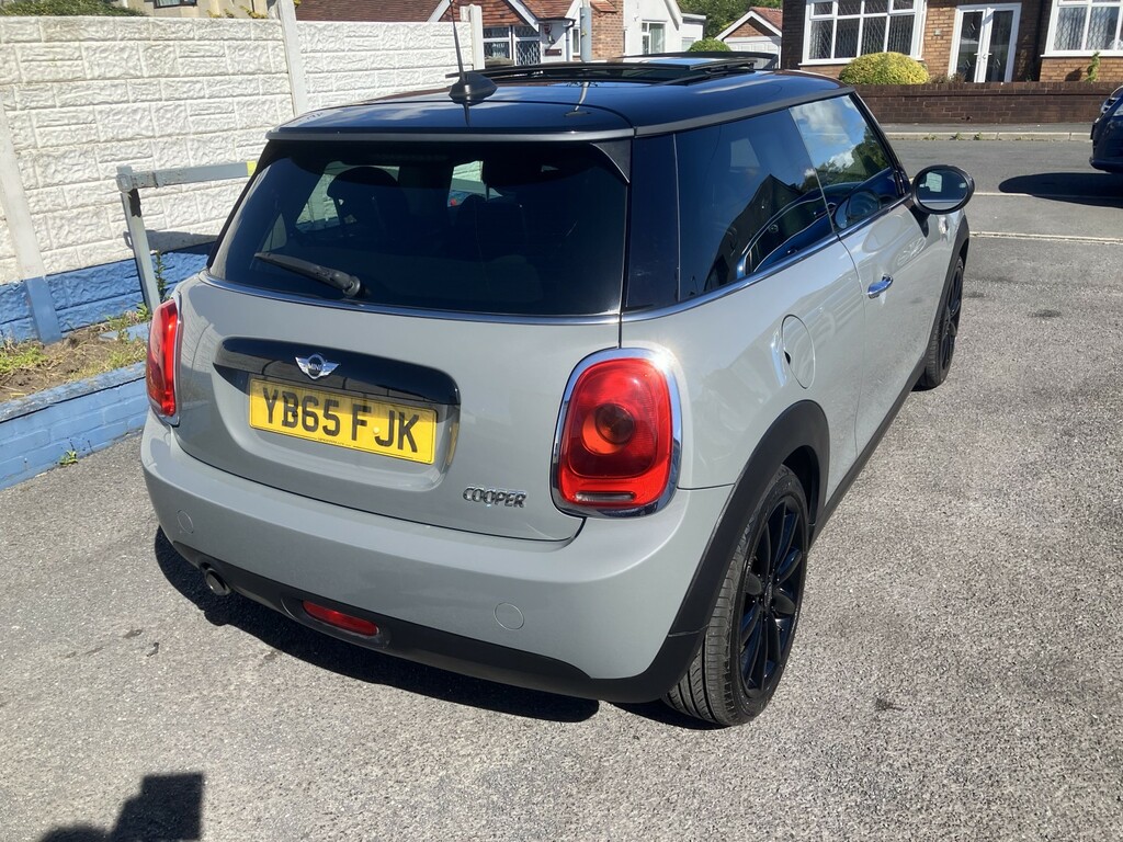 Mini Hatch 1.5 Cooper 3-Door Hatch Grey #2