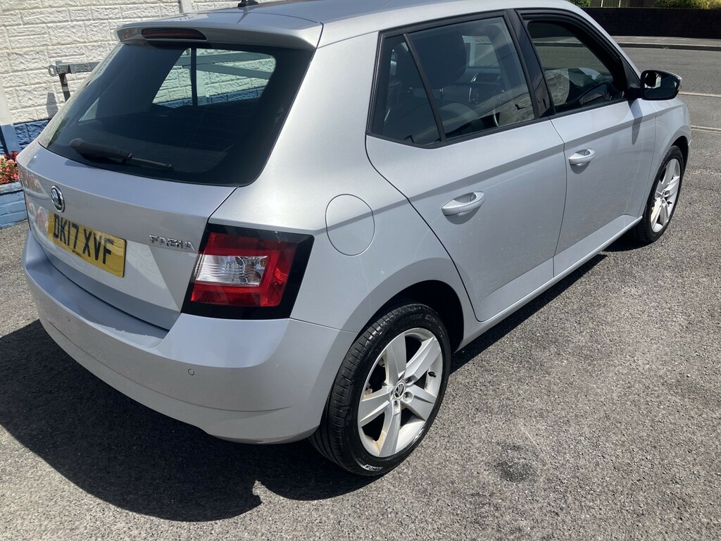 Skoda Fabia 1.2 Tsi Se L DK17XVF Silver #2