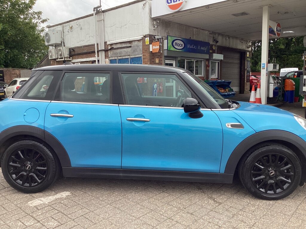 Mini Hatch 1.5 Cooper Ulez 20 Tax Air Con Alloys Green #7