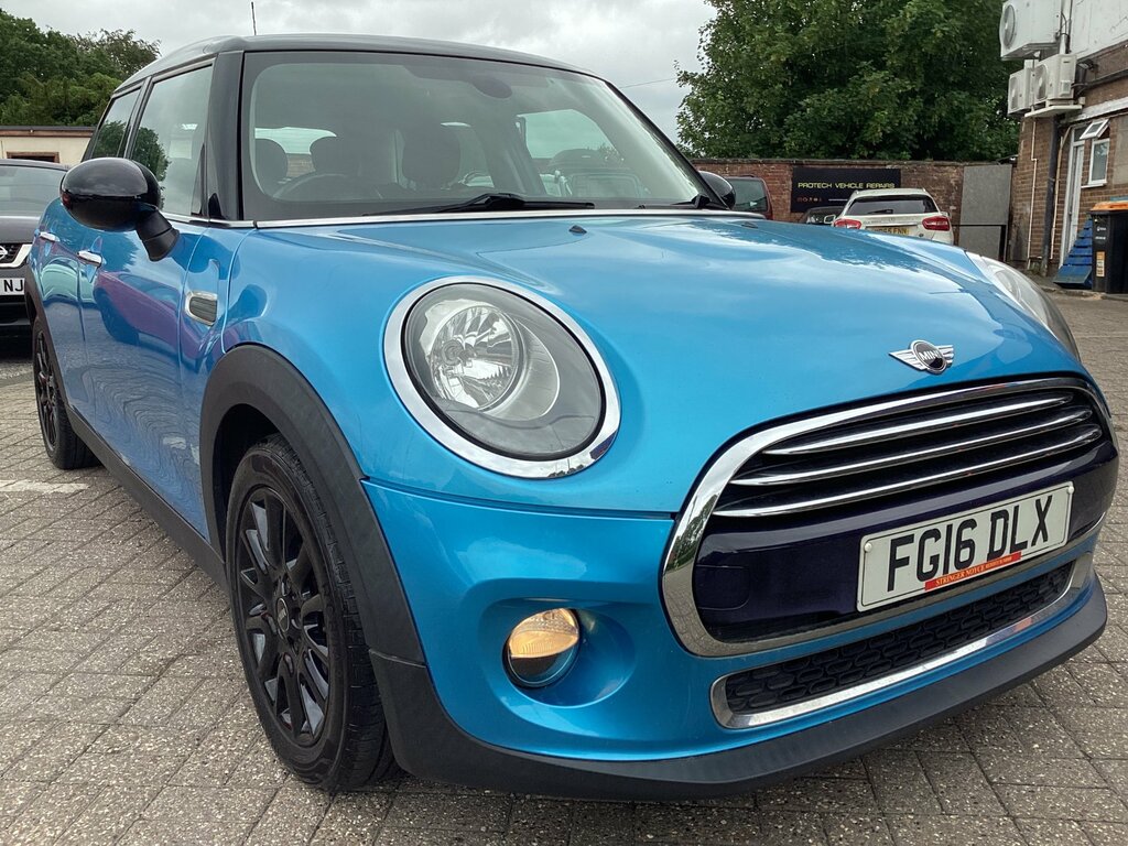 Mini Hatch 1.5 Cooper Ulez 20 Tax Air Con Alloys Green #2