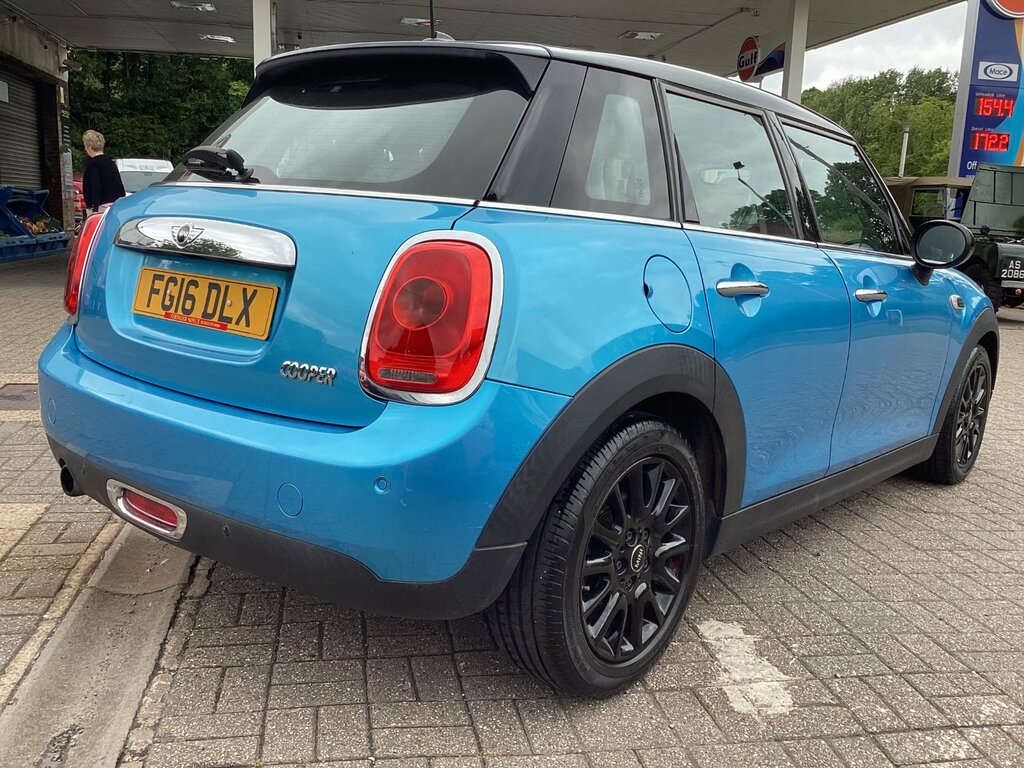 Mini Hatch 1.5 Cooper Ulez 20 Tax Air Con Alloys Green #3