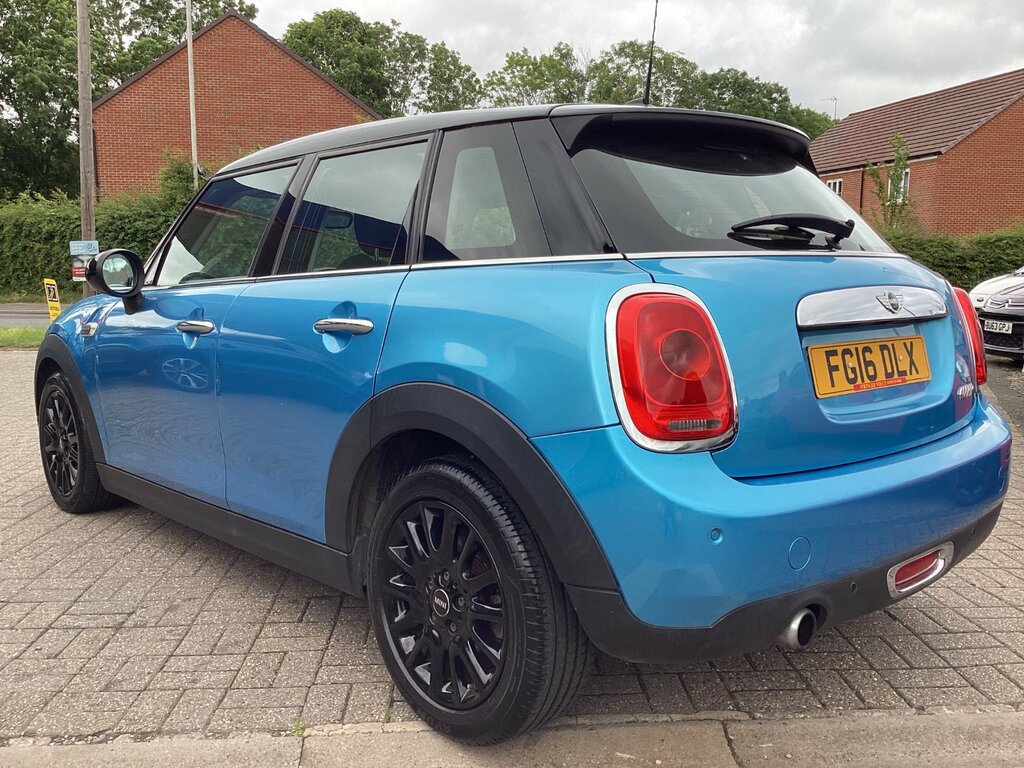 Mini Hatch 1.5 Cooper Ulez 20 Tax Air Con Alloys Green #4