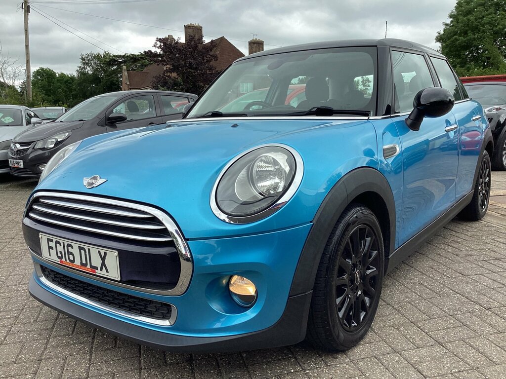 Mini Hatch 1.5 Cooper Ulez 20 Tax Air Con Alloys Green #1