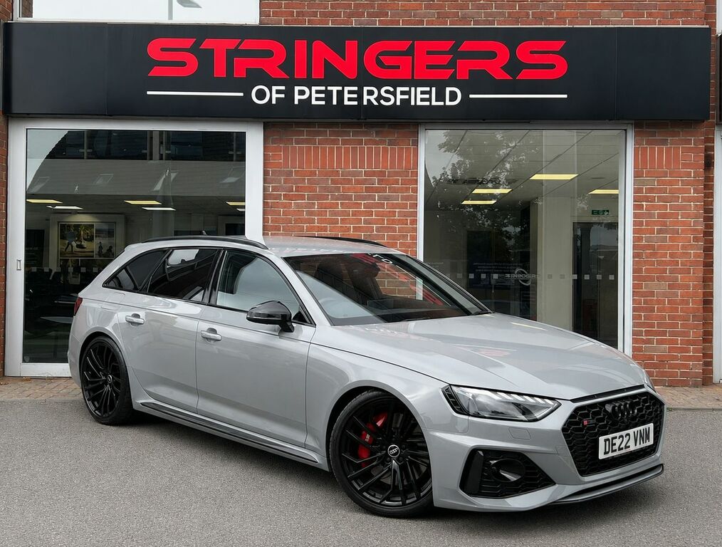 Audi RS4 Avant 2022 2.9 Tfsi V6 Carbon Black Estate Ti Black